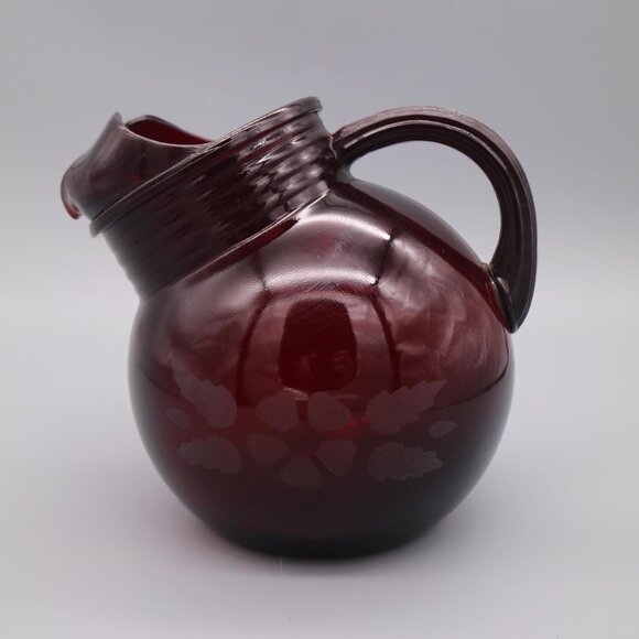 Vintage Anchor Hocking Ruby Red Glass Tilt Ball Pitcher w/ Custom Floral Etching - Picture 1 of 7